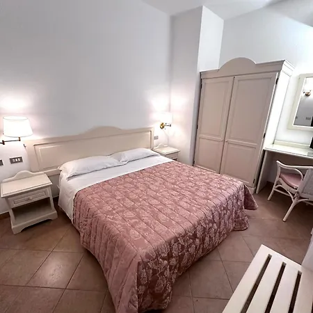 Terranova Otel 3*