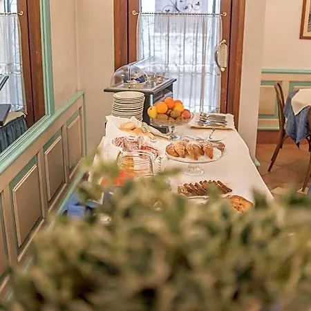 Terranova Hotel 3*