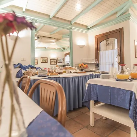Terranova Hotel 3*